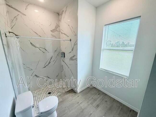Building Photo - 14300 Kay Ln
