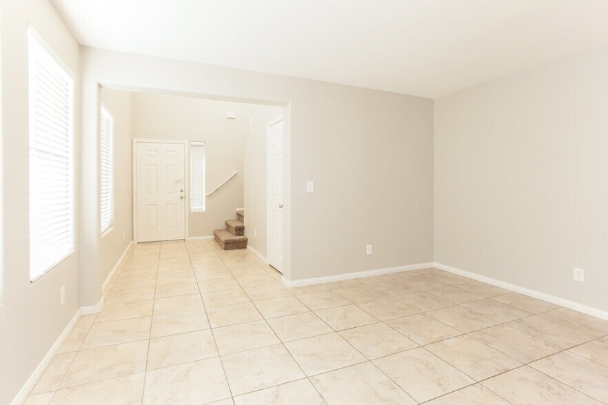 Building Photo - 6434 N Sean Creek St