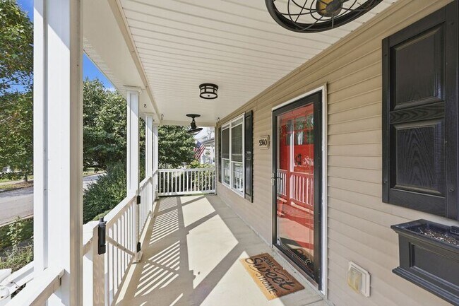 Building Photo - 5940 Meehan Rd