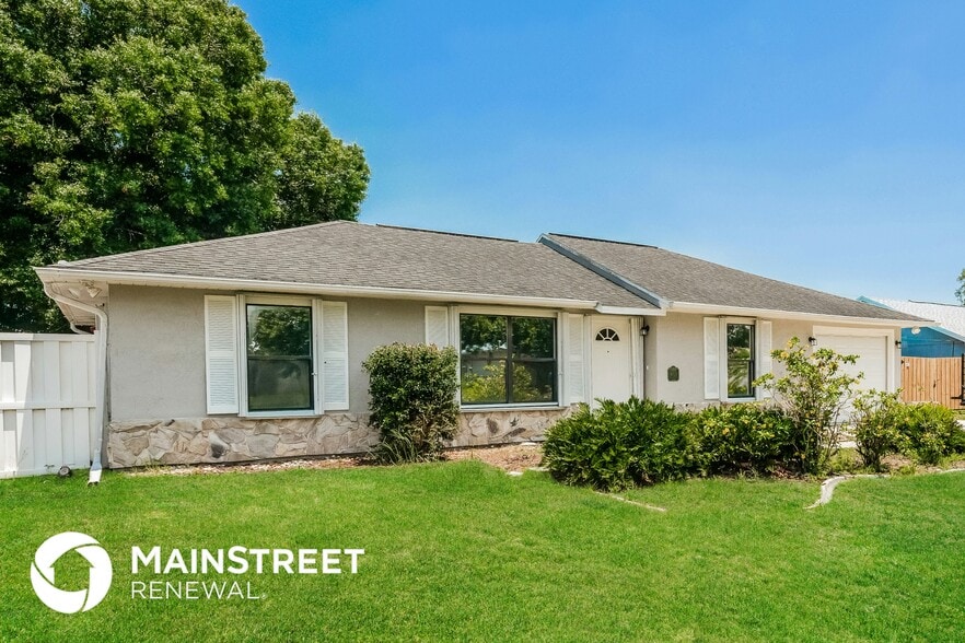 Building Photo - 4103 Skyway Dr
