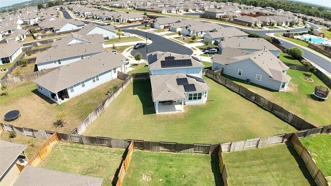 Building Photo - 410 Watercourse Wy