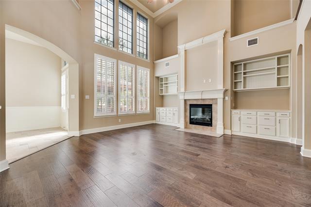 Building Photo - 15127 Springwood Dr