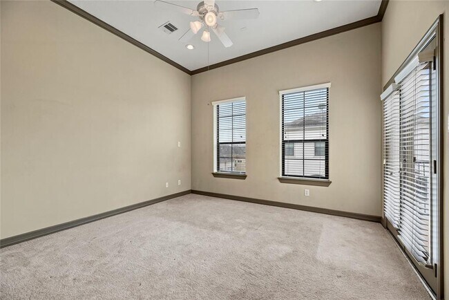 Building Photo - 1146 Hempstead Villa Ln