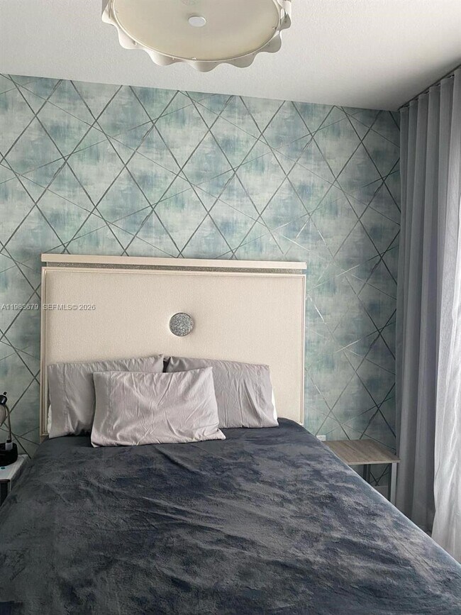 Building Photo - 4745 NW 84th Ct