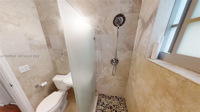 Building Photo - 1341 Meridian Ave