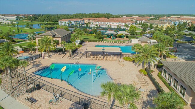 Building Photo - 13130 Woodford St