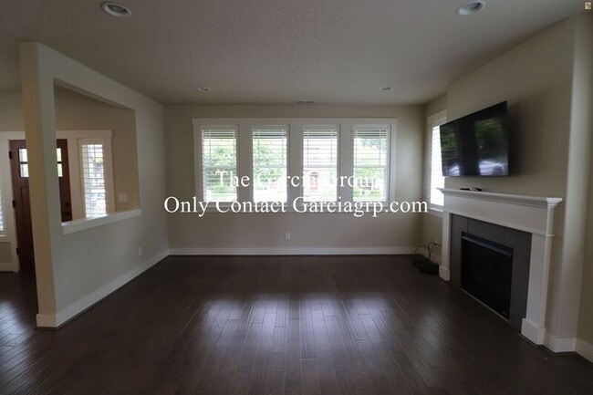 Building Photo - 13712 SW 172nd Ave