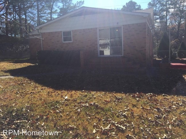 Building Photo - 3 br, 2 bath House - 1308 West St. Louis