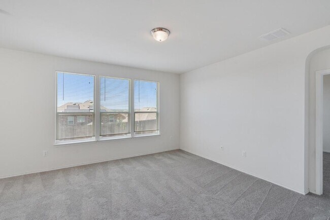 Building Photo - 7712 Peccary Dr