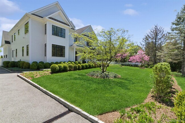 Building Photo - 1 Stonewall Ln