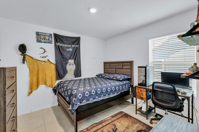 Building Photo - 2625 Turtle Dove Dr