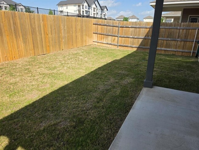 Building Photo - 2913 Tavern Dr