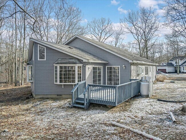 Building Photo - 502 Carrock Way