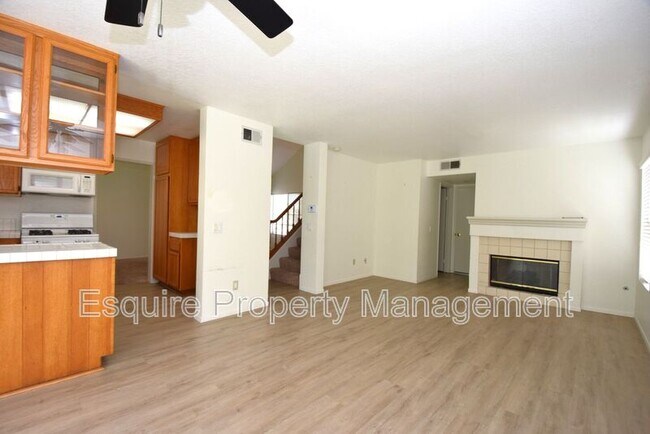 Building Photo - 5148 Via Calderon