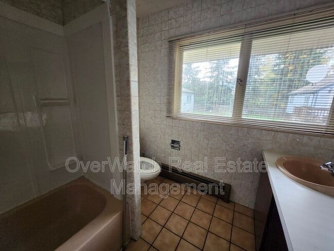 Building Photo - 5405 Chena Ave