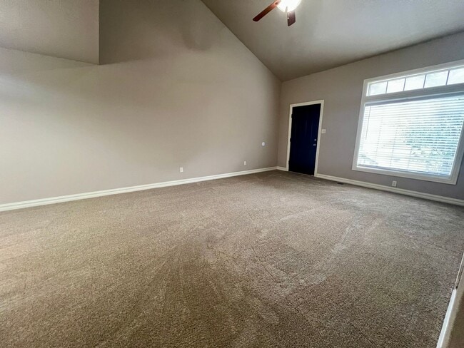 Building Photo - 5108 Hardscrabble Way