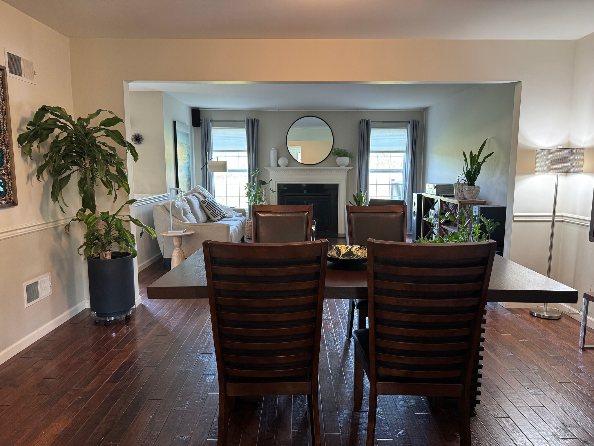 DINING ROOM - 1537 Abigail Ln