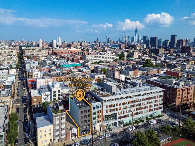 Building Photo - 417 Jackson St