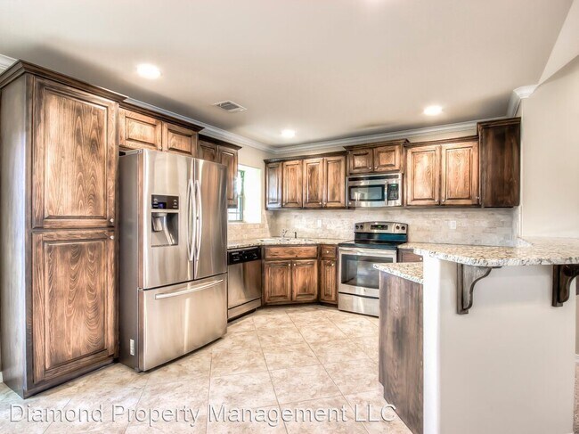 Building Photo - 4 br, 3 bath House - 197 Bent Tree Loop