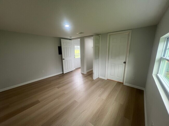 Building Photo - 17745 SE 283rd Ave