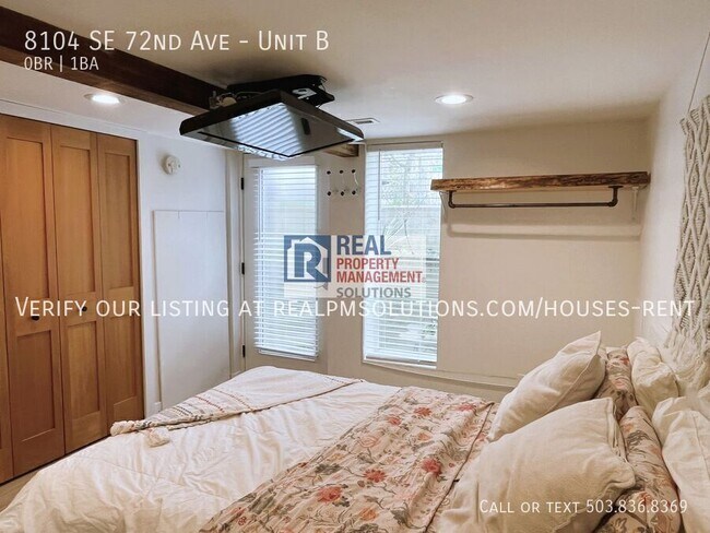 Building Photo - 8104 SE 72nd Ave