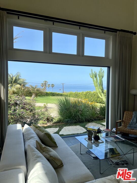 Building Photo - 29458 Bluewater Rd