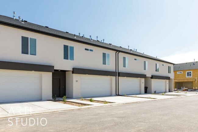 Building Photo - Brand New 3 Bed, 2.5 Bath, 2-Car Garage in...