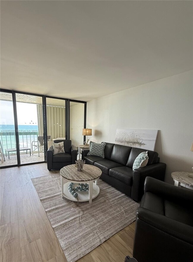 Building Photo - 9940 S Ocean Dr