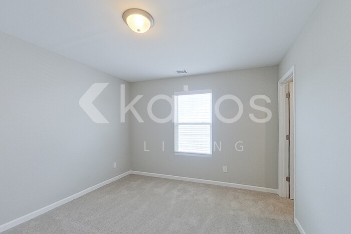 Building Photo - 7355 Foggy River Dr