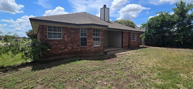 Building Photo - 4505 Hitchrock Dr