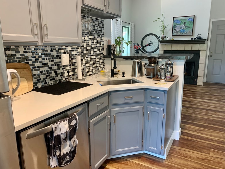 Building Photo - 4791 White Rock Cir