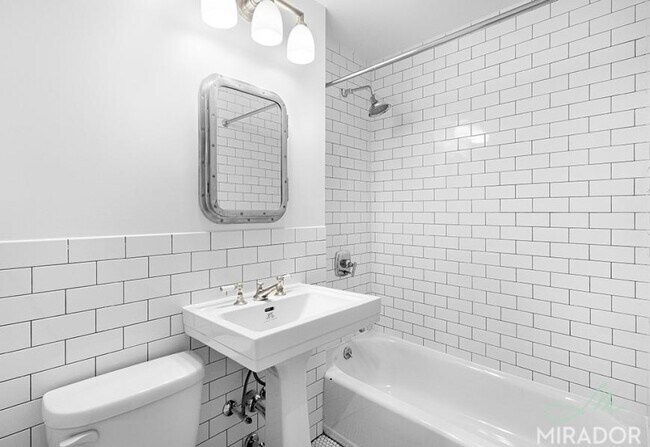 Building Photo - 0 bedroom in New York NY 10003