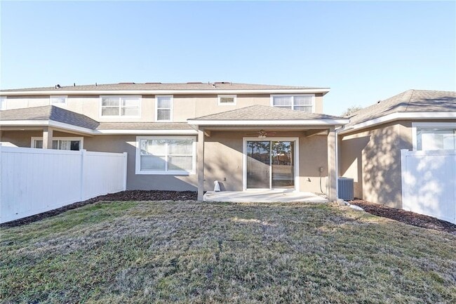 Building Photo - 23903 Sardinia Dr