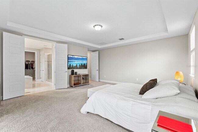 Building Photo - 9947 Summerlake Groves St