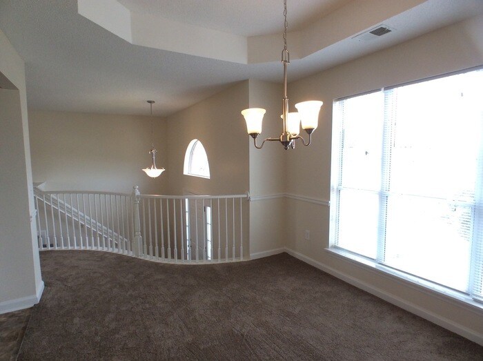 Building Photo - 4033 Rhinehart Ct