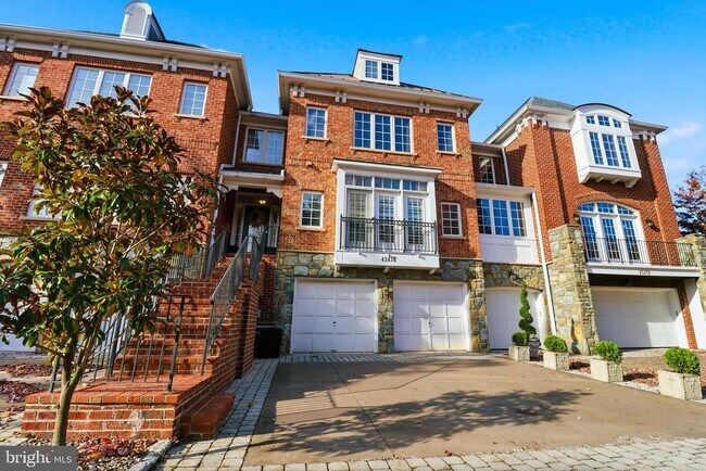 Building Photo - 43476 Castle Harbour Terrace