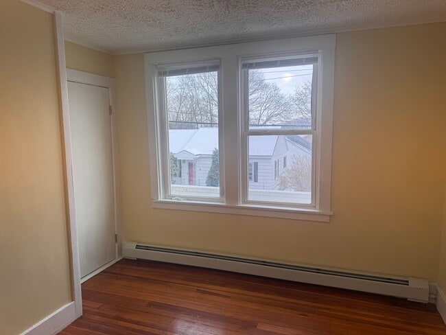 Building Photo - 20 Washington Ave