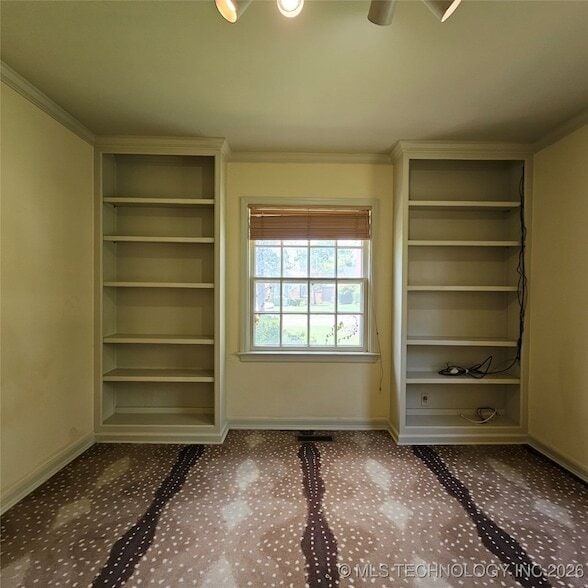 Building Photo - 2442 E 19th St