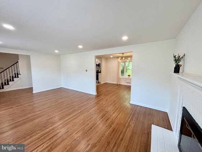 Building Photo - 554 Tarrington Rd