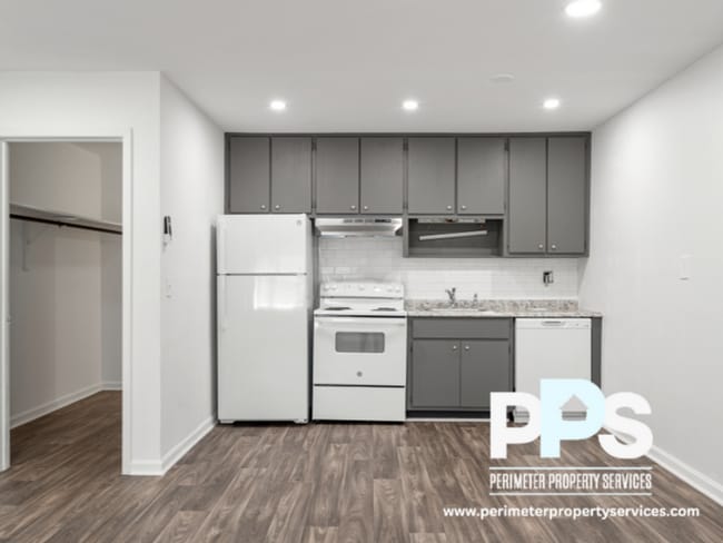 Building Photo - 1510 Pine Log Rd NE