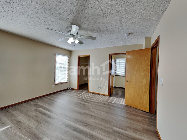 Building Photo - 1163 Tarragon Dr