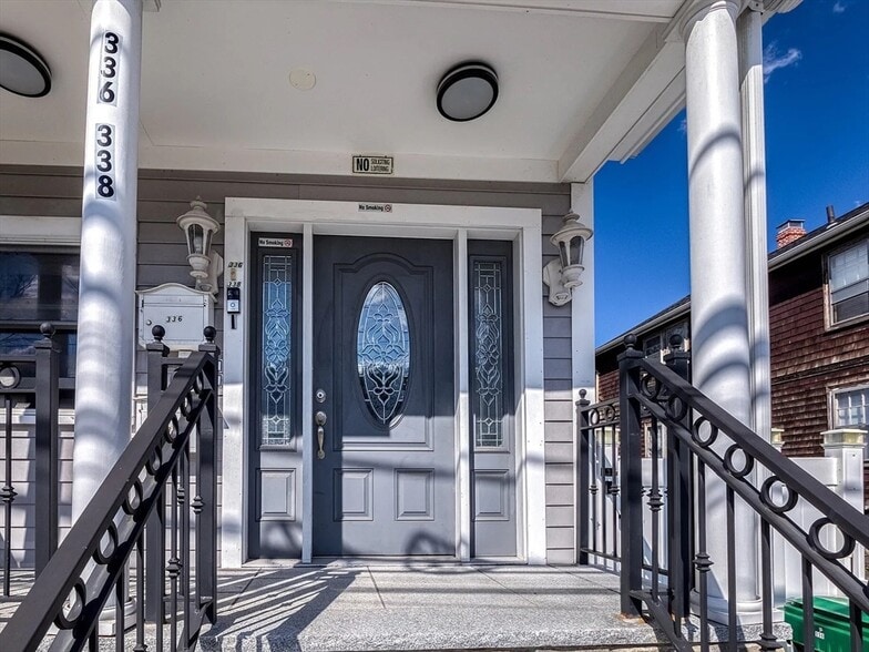 Building Photo - 336 Riverside Ave