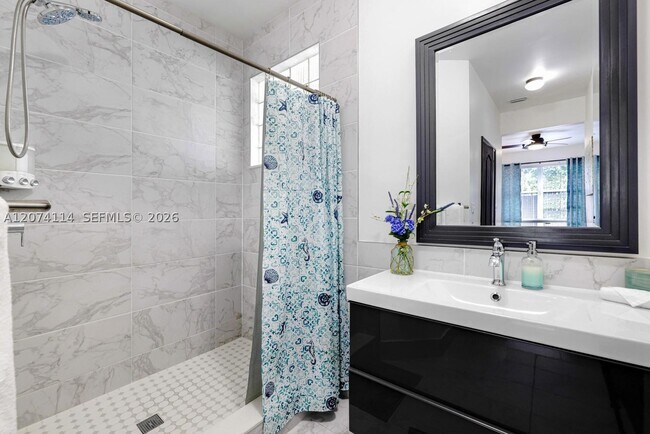 Building Photo - 16082 SW 68th Terrace