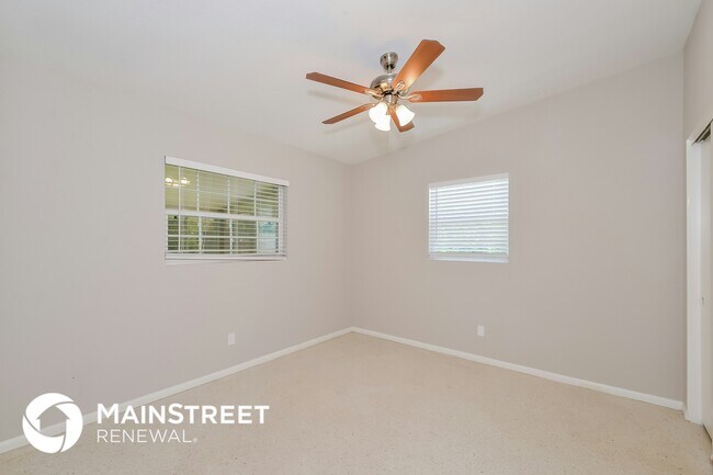 Building Photo - 1642 Banyan Dr