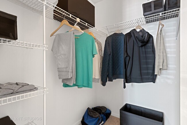 Building Photo - 1527 Westminster Dr