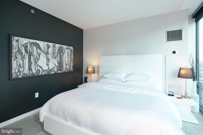 Building Photo - 2101 Market St