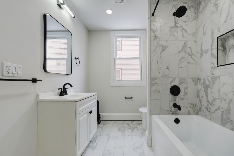 Building Photo - 5 Baldwin Ave