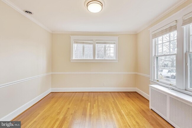 Building Photo - 4509 Highland Ave