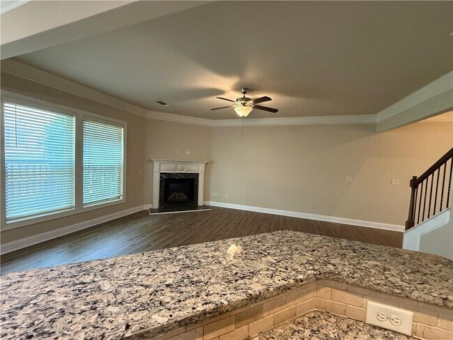 Building Photo - 1045 Township Cir