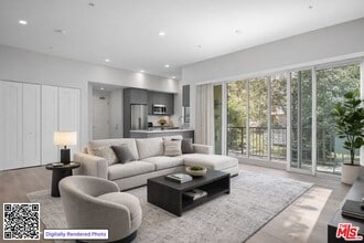 Building Photo - 1223 Hayworth Ave